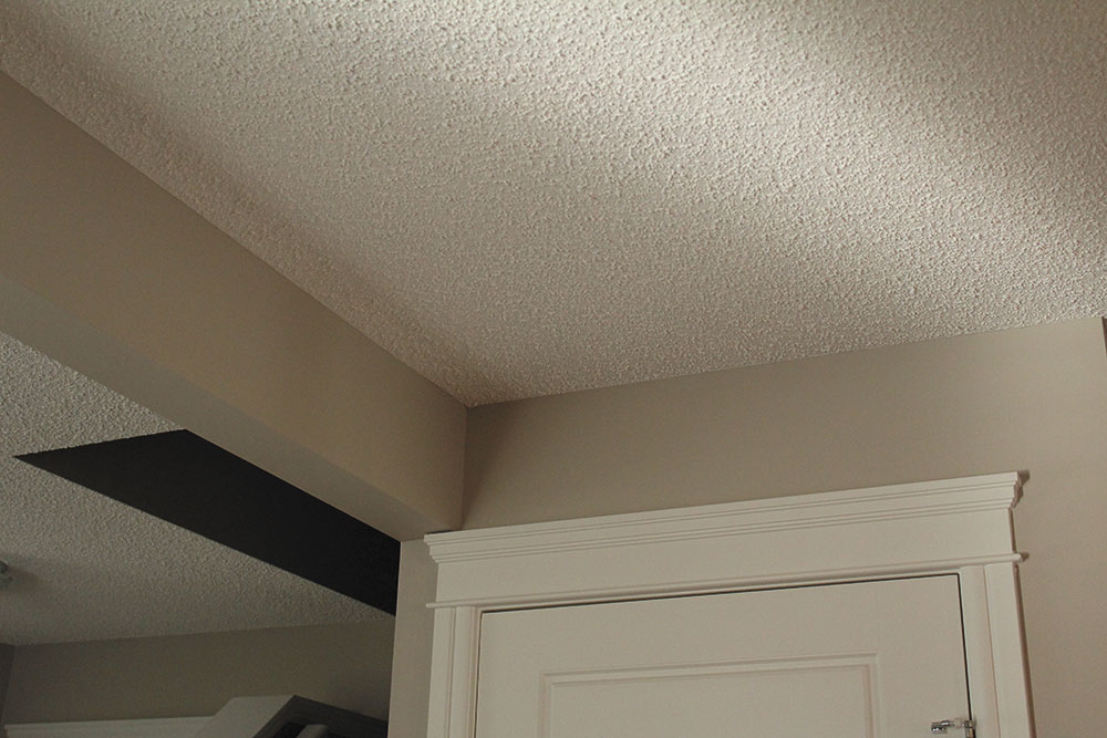 pacesetter_homes_construction_warranty_popcorn_ceiling